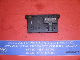 Mercedes Benz - Door Control - 1718206126